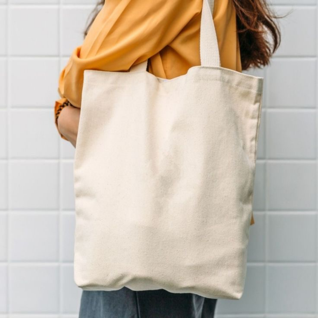 TOTE BAG 28 X 38 (SIN PERSONALIZAR)